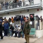 immigrati-centroaccoglienza1