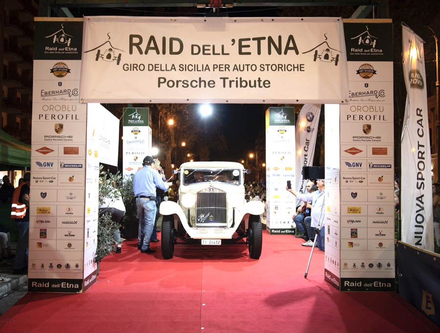 Raid Etna 01