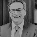 1611412729894.jpg--il_notaio_andrea_grasso