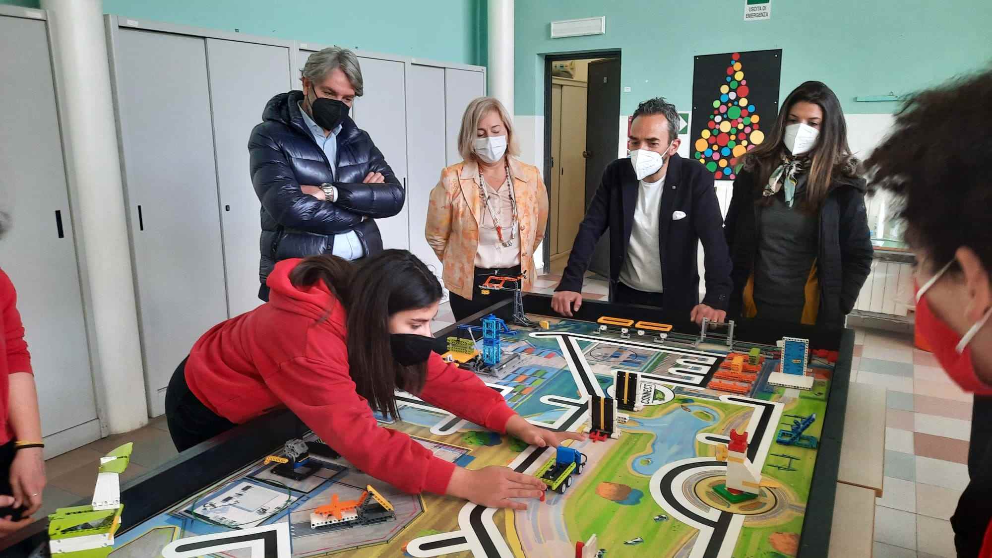 11 aprile 2022 - Presidente Fresta scuola Carlo Alberto Dalla Chiesa-min