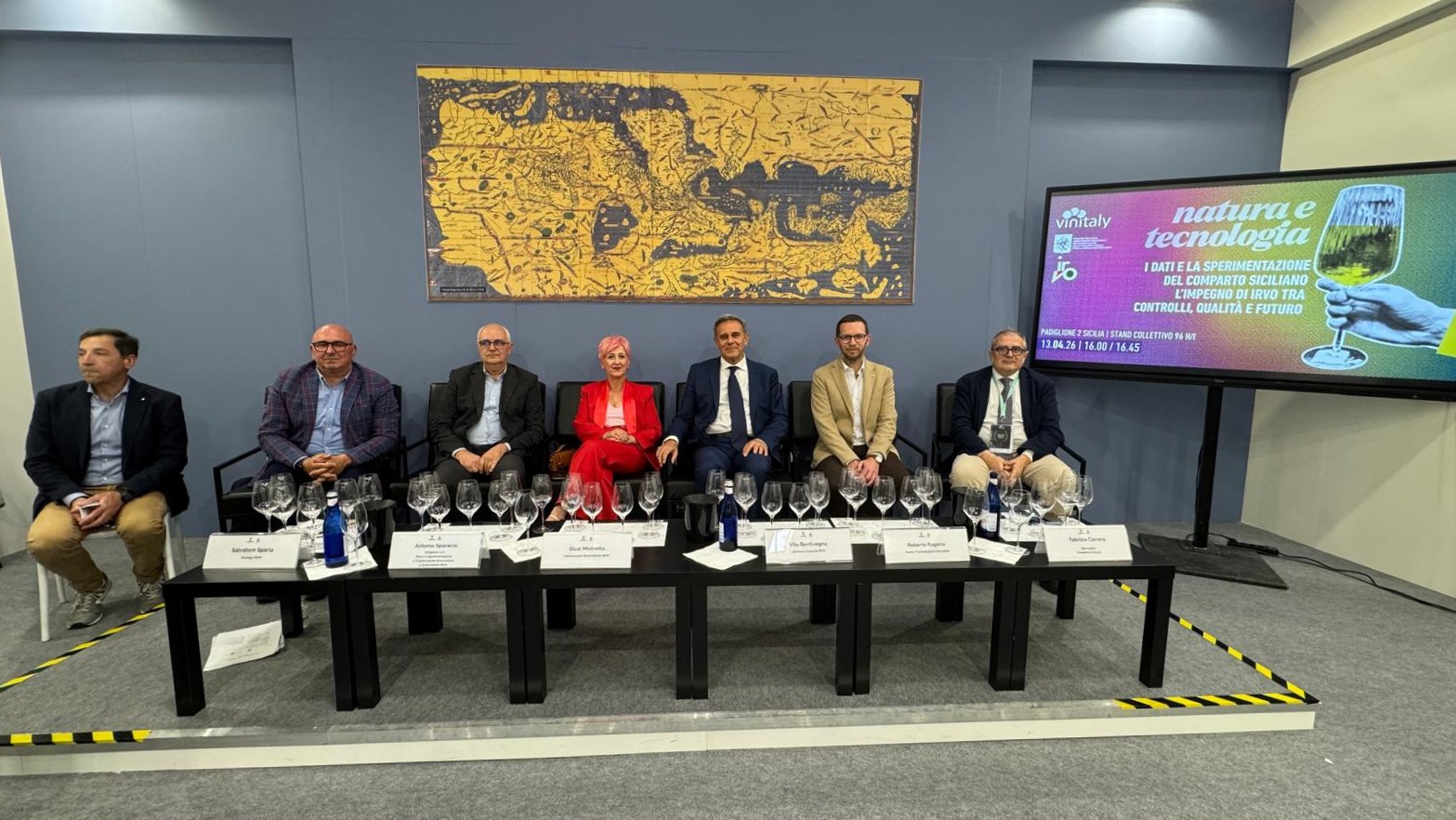 Vinitaly_Padiglione2_Sicilia (4)