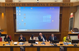 CURVATURA BIOMEDICA AL LICEO: SOGNANDO IL CAMICE BIANCO, OLTRE 200 ASPIRANTI MEDICI PROIETTATI NEL FUTURO