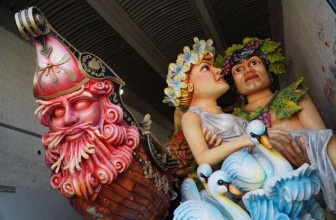 TUTTI PAZZI PER «IL PIÙ BEL CARNEVALE DI SICILIA»