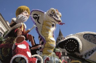 “FESTA DEI FIORI”: SETTE CARRI ALLEGORICI RACCONTANO LA SOCIETÀ