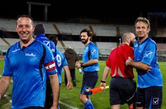 6-6 TRA LE “VECCHIE GLORIE” ROSSAZZURRE E L’ITALIANATTORI  UNA PAREGGIO CHE REGALA LA VITTORIA ALLA SOLIDARIETÀ