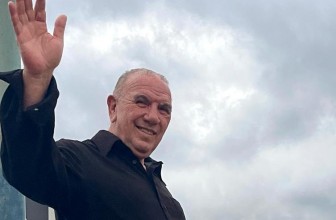 PORTA DELLE FARFALLE: IL MAESTRO PRESTI DONA AL QUARTIERE DUE OPERE DEDICATE ALLA SANTA. «AGATA SORRIDE A LIBRINO GRAZIE ALLA DEVOZIONE DI TUTTA LA COMUNITÀ»