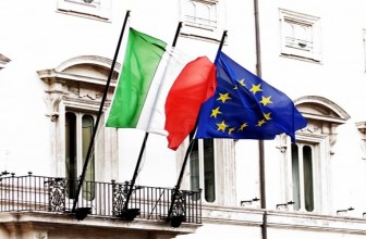 PROTESTA SEGRETARI COMUNI E PROVINCE